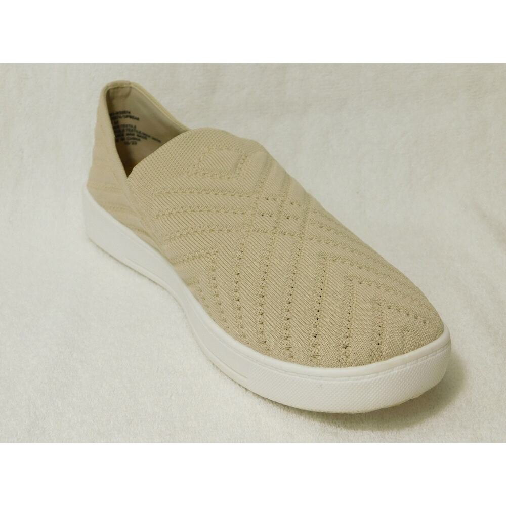 W678 White Mountain Taupe Upbear Slip On Sneakers - Size 11 M